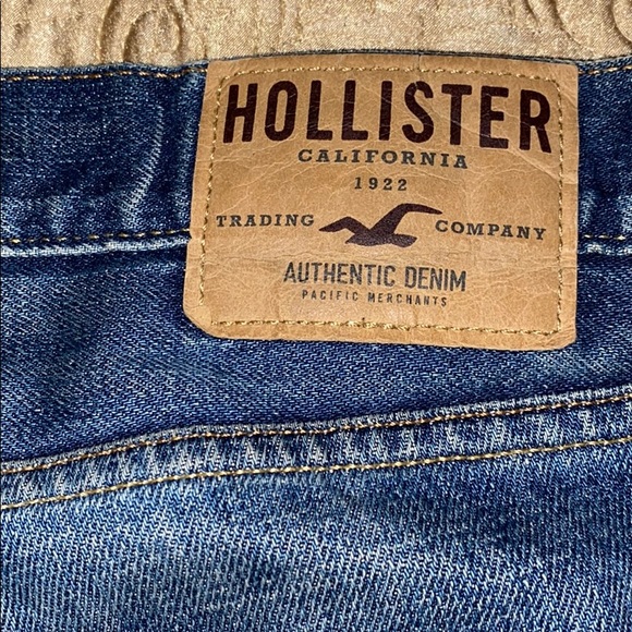 Hollisters Jeans with w34 x 32L - Picture 7 of 7